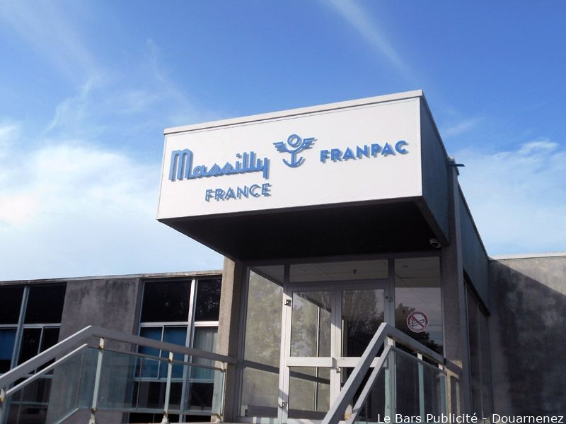 Fabricant D'enseigne Publicitaire Douarnenez (29)